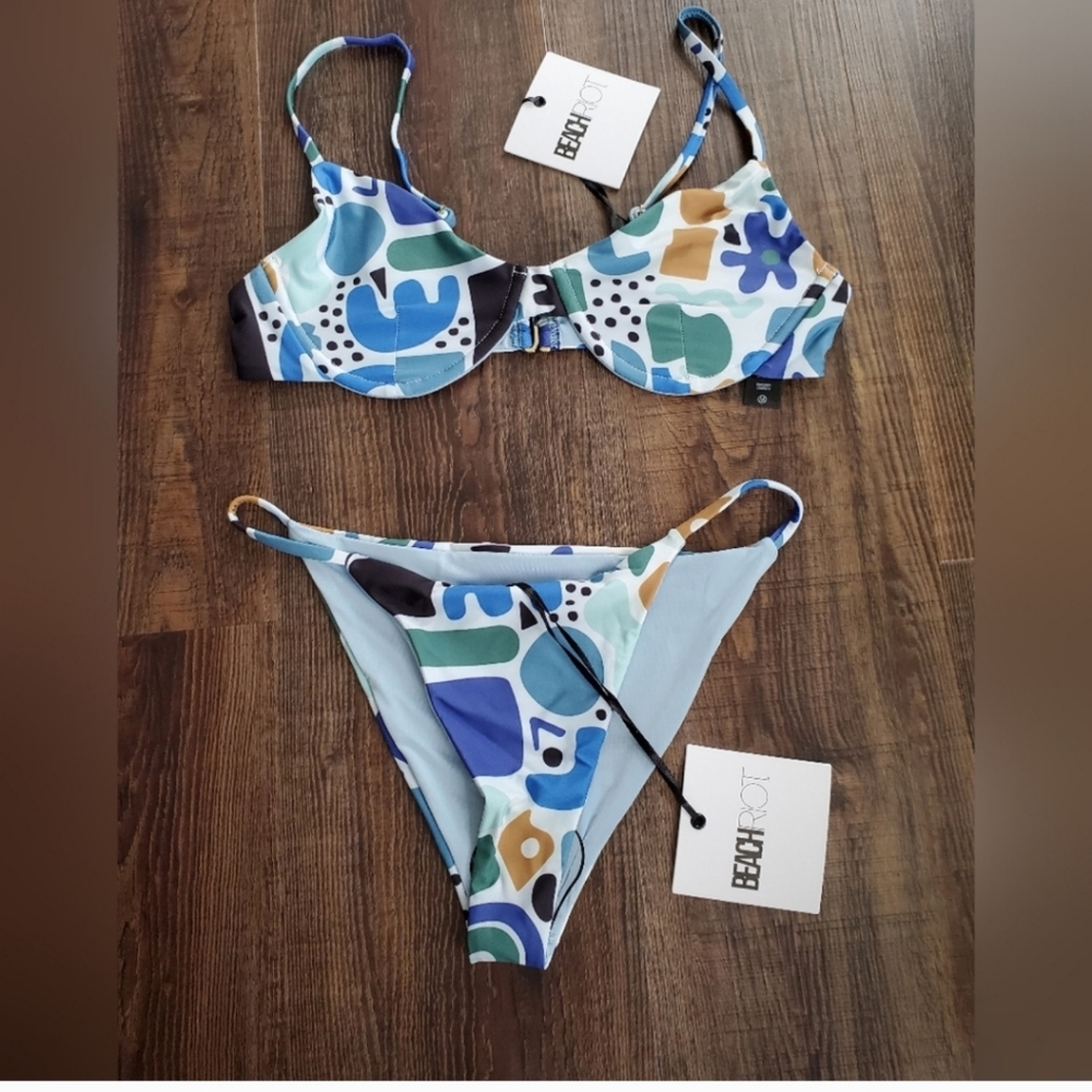 Beach Riot Blue and White Bikini - Picture 2 of 4